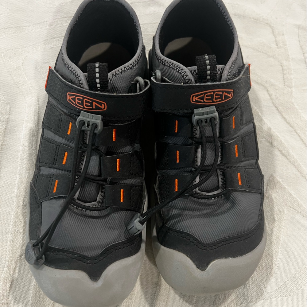 Keen Kids sz 2 Water Moc Sandal